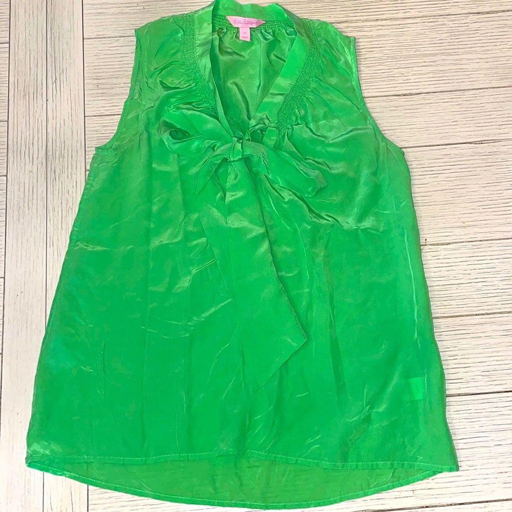 Lilly Pulitzer blouse 100% silk size XS